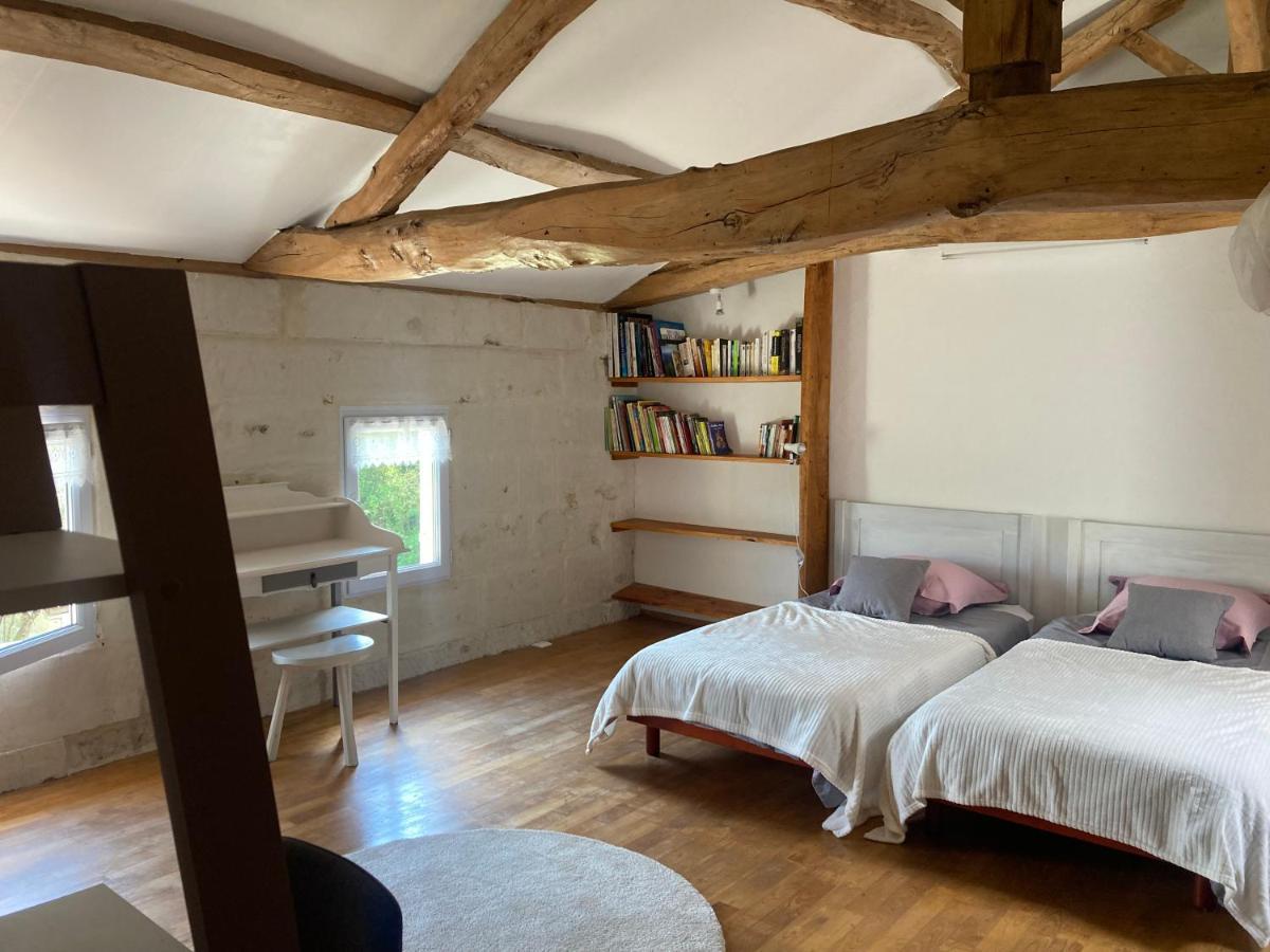 Les Ganivelles Apartment Saint-Dizant-du-Gua Luaran gambar